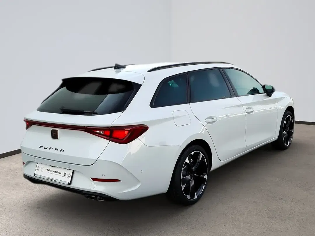 CUPRA Leon 2.0 TDI DSG Matrix LED Sportstourer - Thumbnail 10