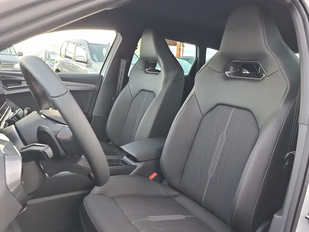 CUPRA Leon 2.0 TDI DSG Matrix LED Sportstourer - Thumbnail 11