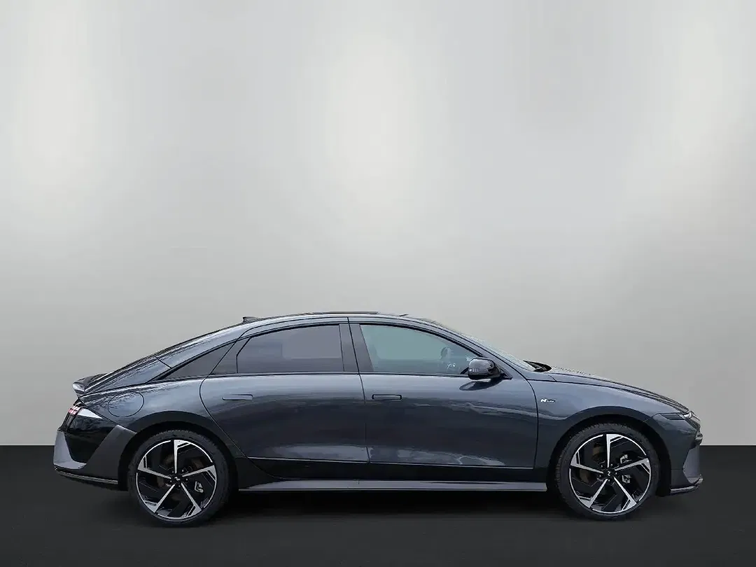 Hyundai IONIQ 6 2.0 N Line - Thumbnail 5