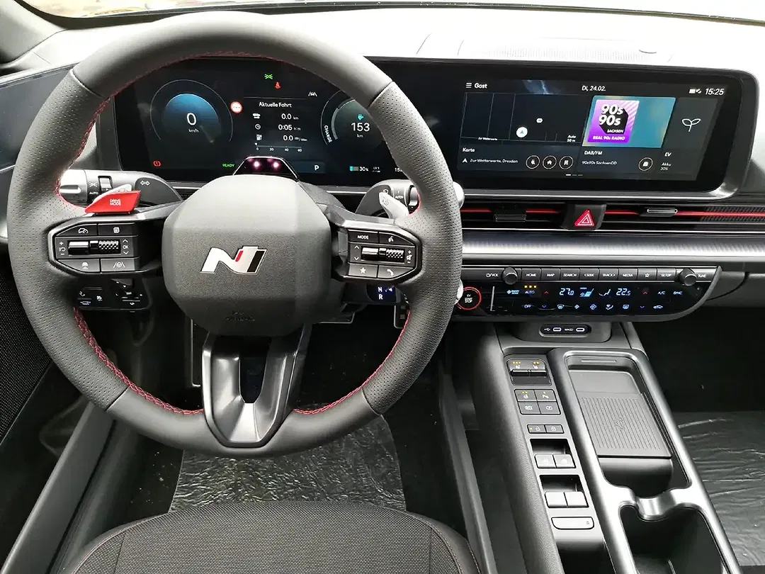 Hyundai IONIQ 6 2.0 N Line - Thumbnail 8