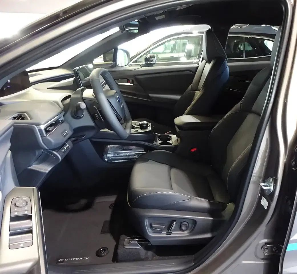 Subaru OUTBACK AWD Comfort - Thumbnail 11