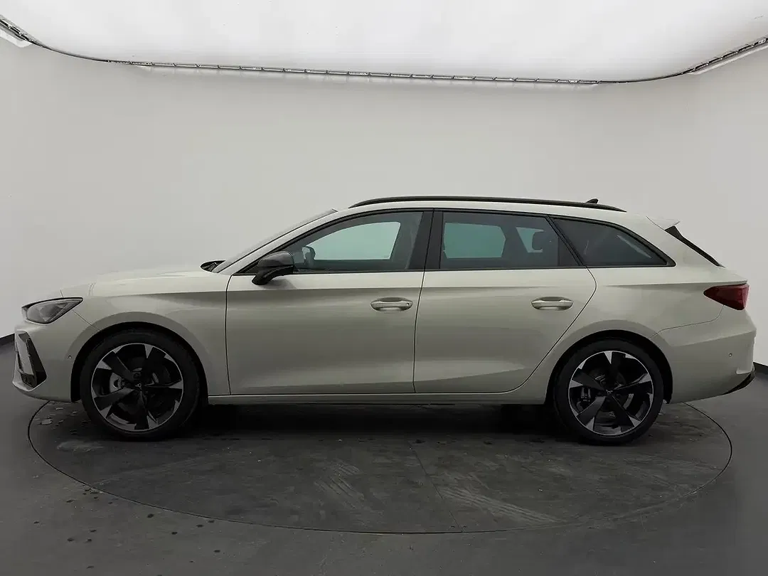 CUPRA Leon 2.0 TSI 4Drive Matrix LED Sportstourer - Thumbnail 5