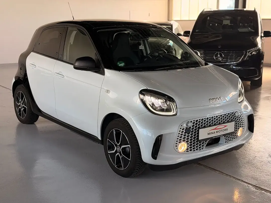 smart forFour - Thumbnail 3