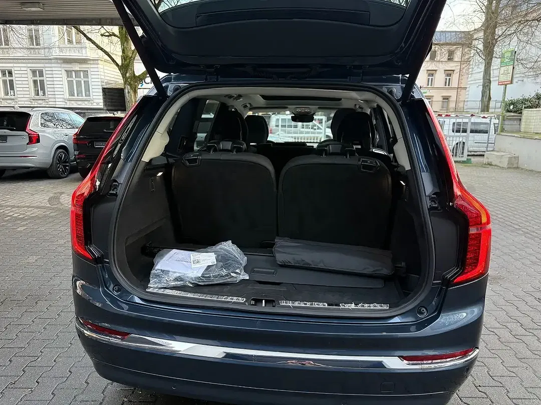 Volvo XC90 T8 Plus Bright - Thumbnail 11