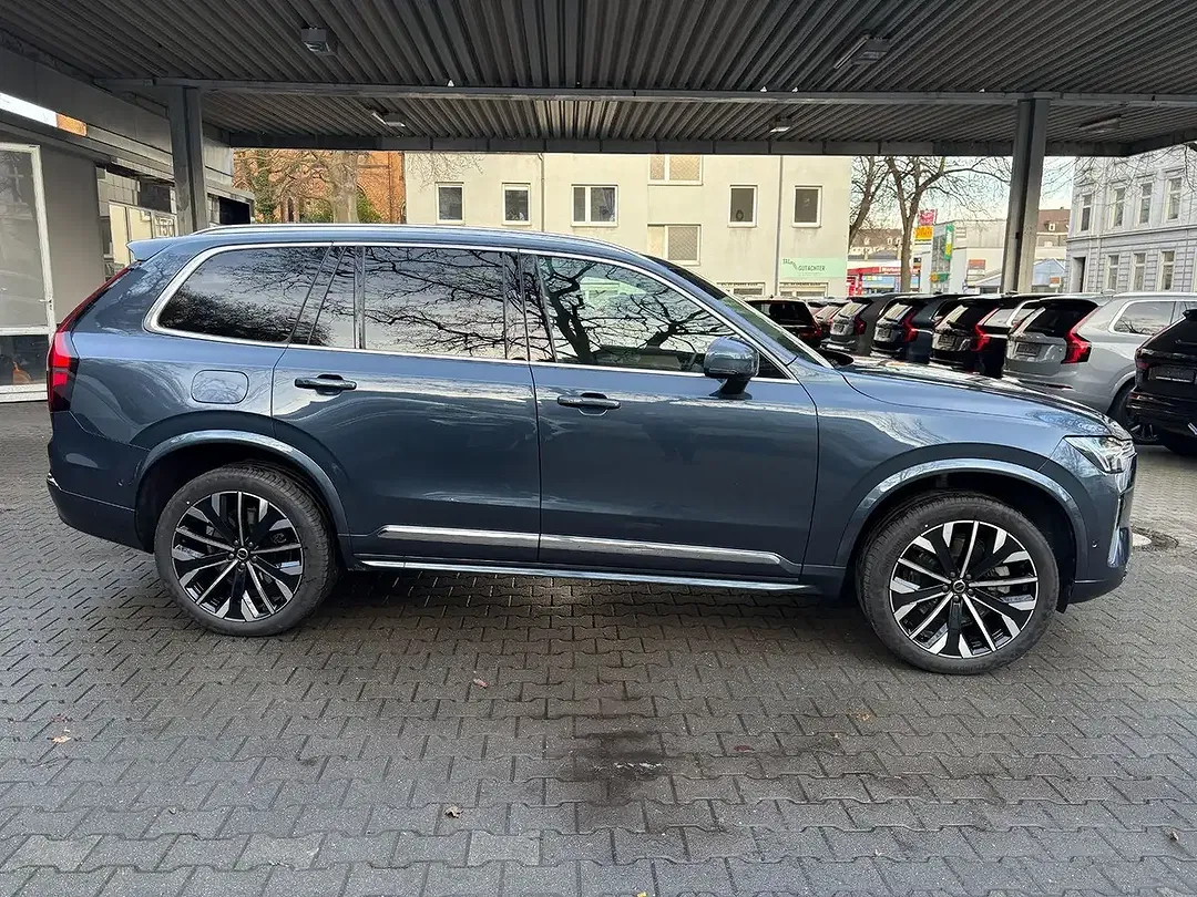 Volvo XC90 T8 Plus Bright - Thumbnail 8