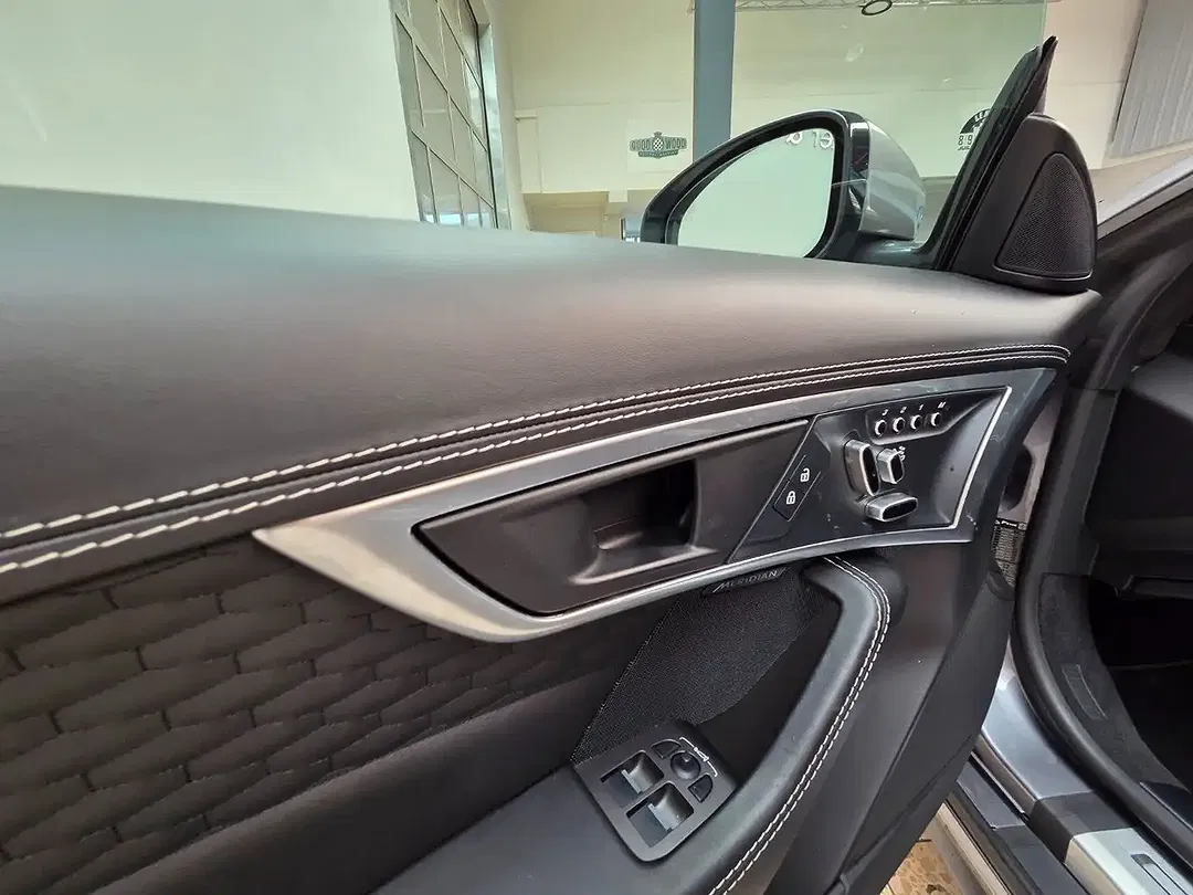 Jaguar F-Type Cabriolet First Edition - Thumbnail 12