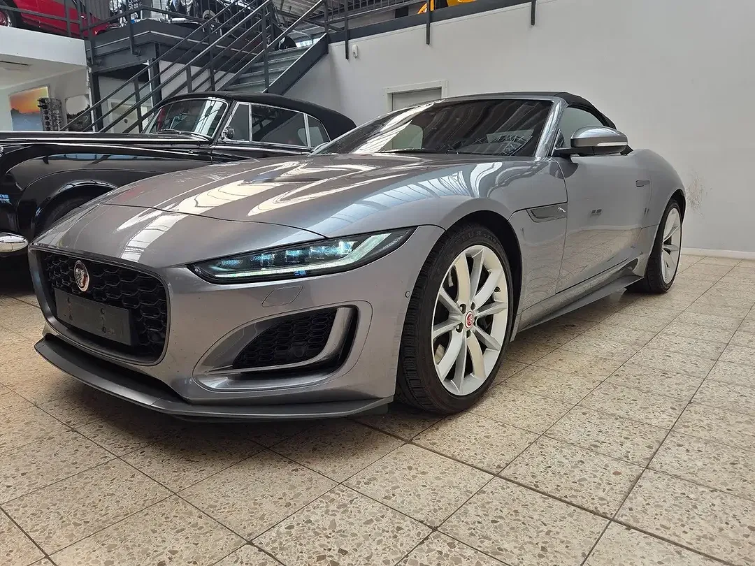 Jaguar F-Type Cabriolet First Edition - Thumbnail 3