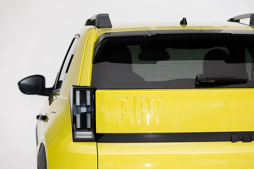 Fiat Grande Panda EV La Prima - Thumbnail 3