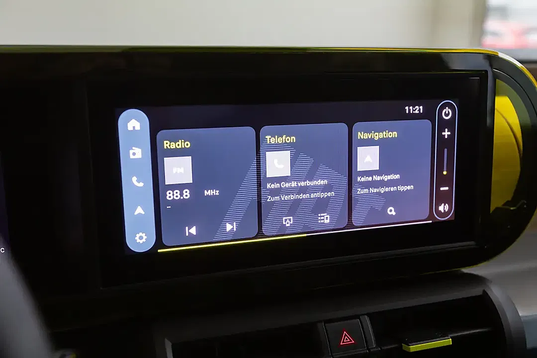 Fiat Grande Panda EV La Prima - Thumbnail 8