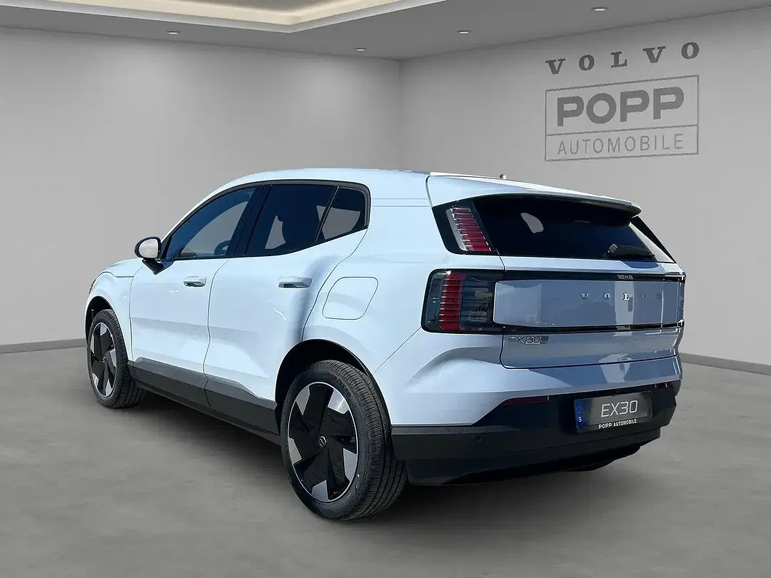 Volvo EX30 Plus - Thumbnail 12