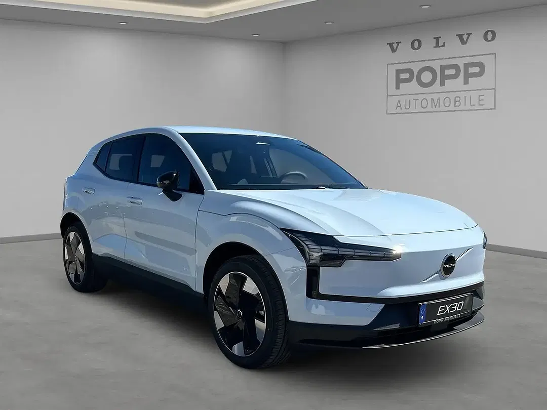 Volvo EX30 Plus - Thumbnail 7