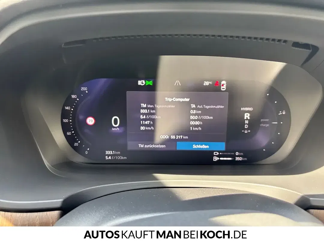 Volvo V90 T8 AWD Recharge - Thumbnail 9