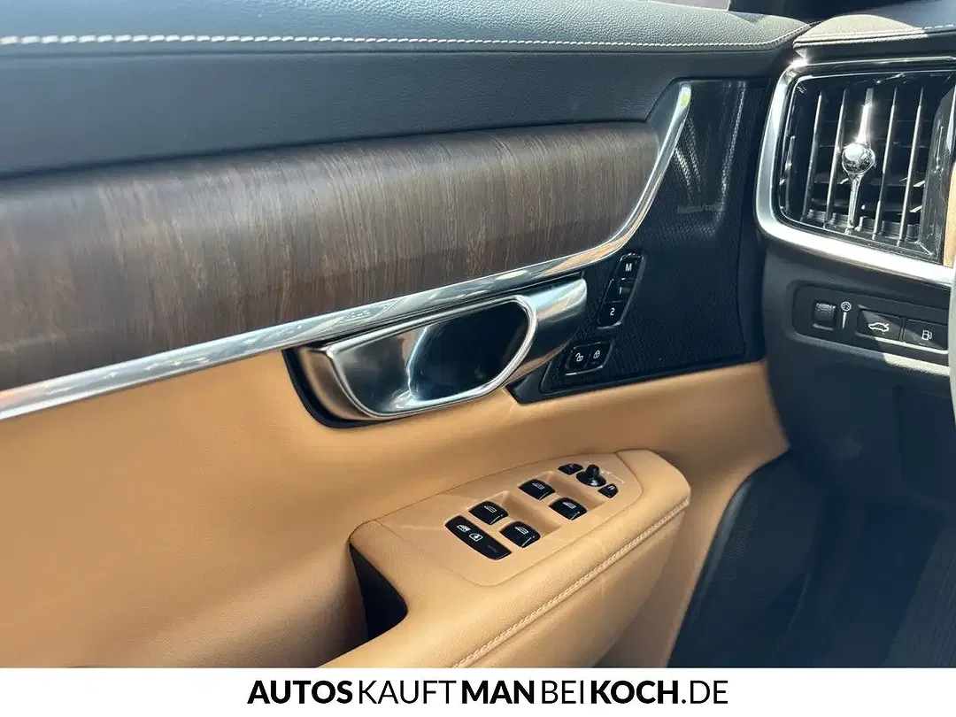 Volvo V90 T8 AWD Recharge - Thumbnail 11