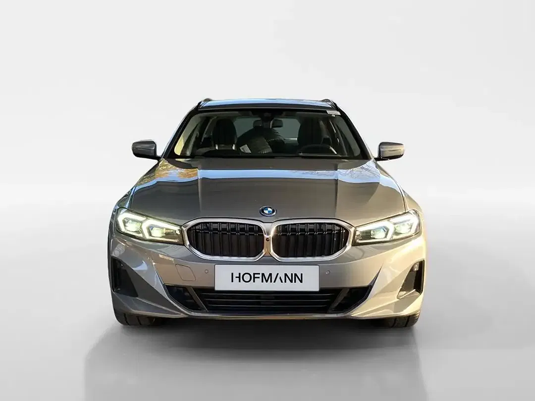 BMW 330 - Thumbnail 2