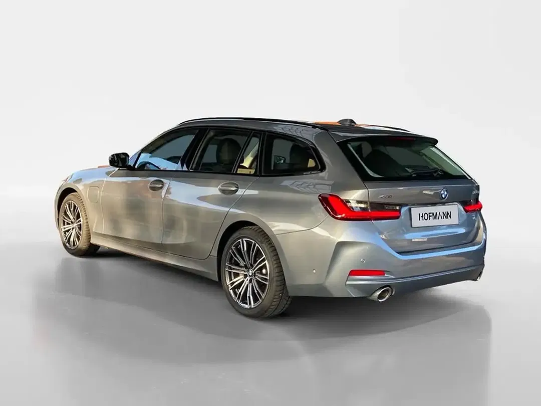 BMW 330 - Thumbnail 5