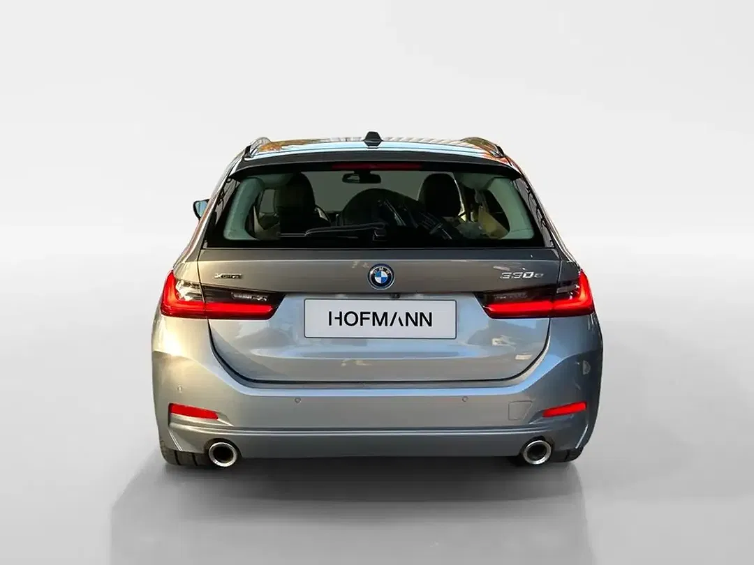 BMW 330 - Thumbnail 6