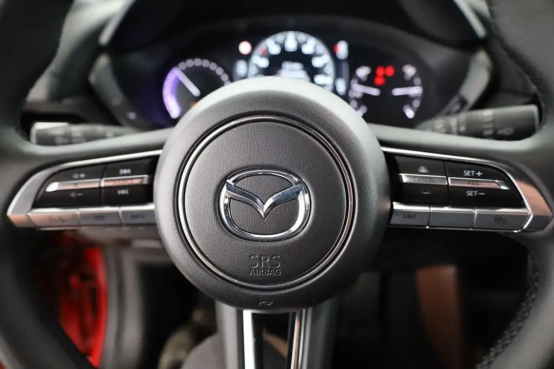 Mazda MX-30 R-EV Advantage - Thumbnail 6