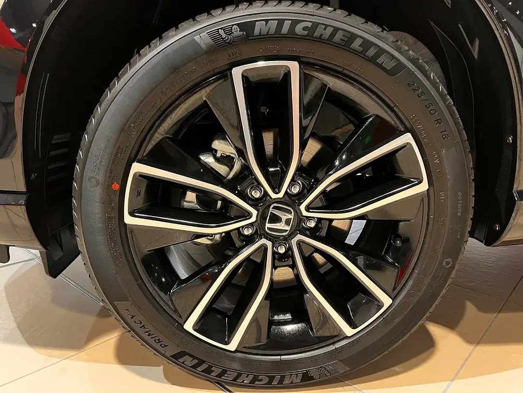 Honda HR-V 1.5 Hybrid - Thumbnail 11