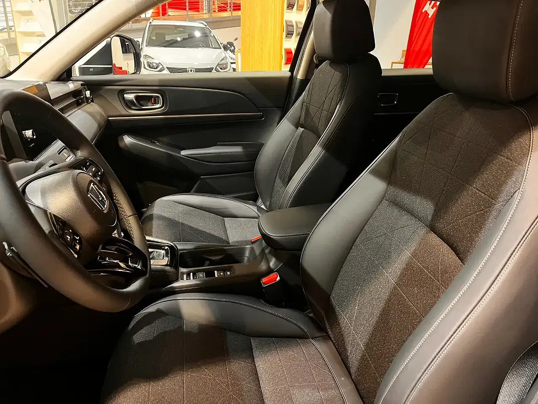 Honda HR-V 1.5 Hybrid - Thumbnail 12