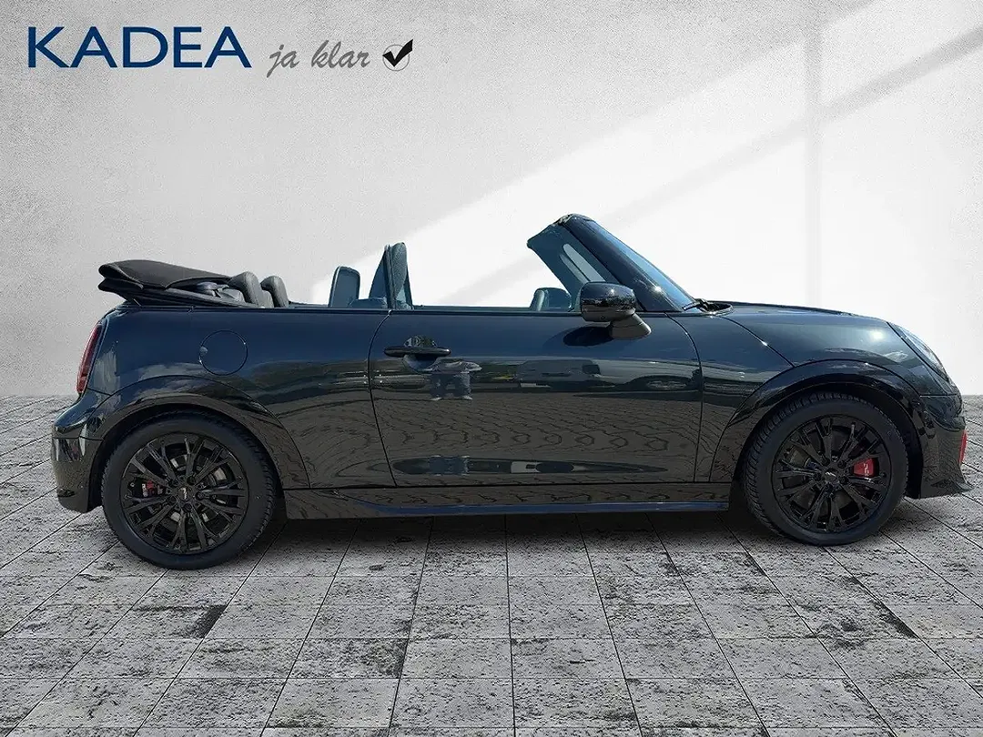 MINI Cooper Cabrio John Cooper Works - Thumbnail 6