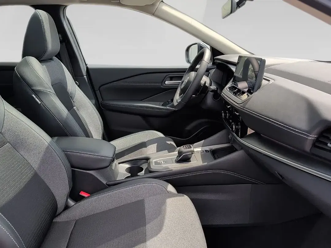 Nissan Qashqai N-Connecta - Thumbnail 12