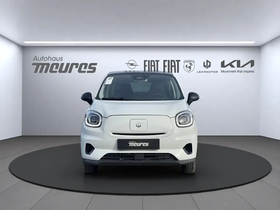 Leapmotor T03 - Thumbnail 6