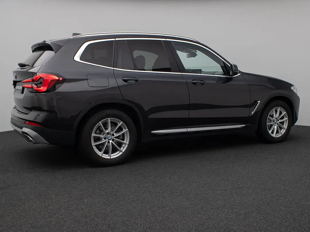 BMW X3 Comfort Sport - Thumbnail 5