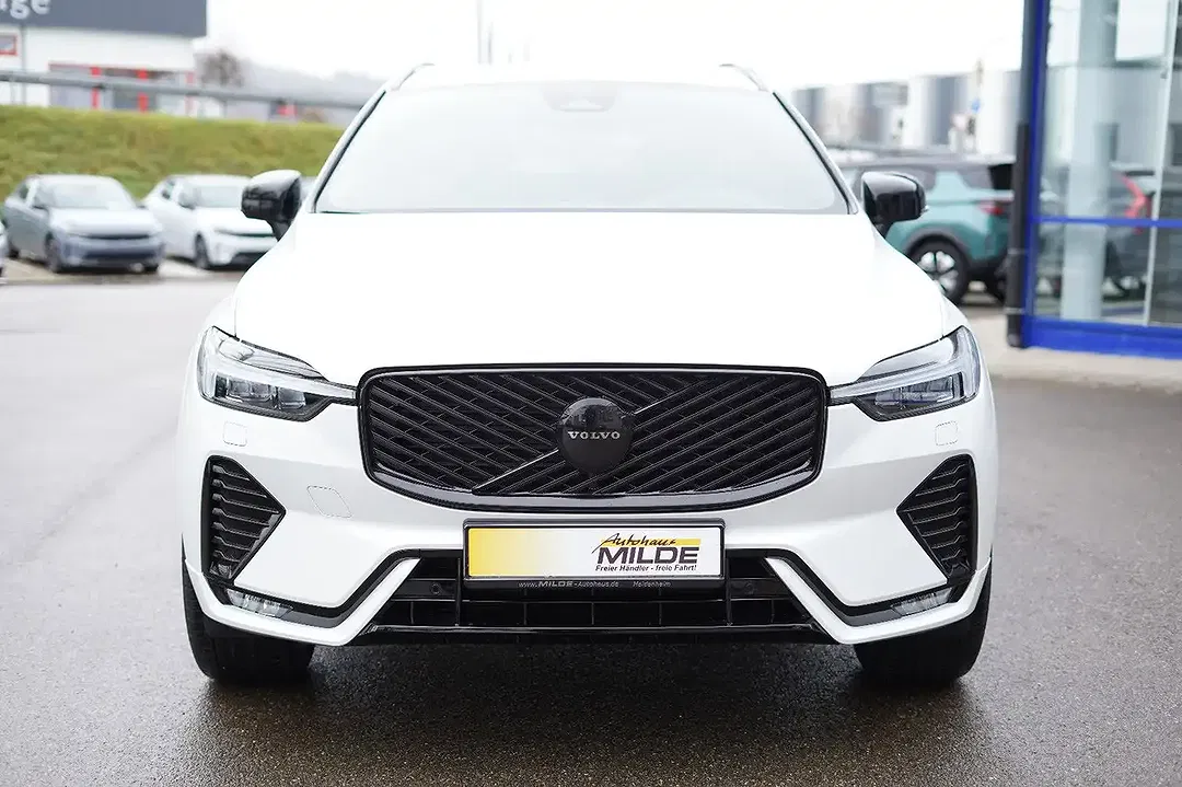 Volvo XC60 B5 AWD Edition - Thumbnail 9