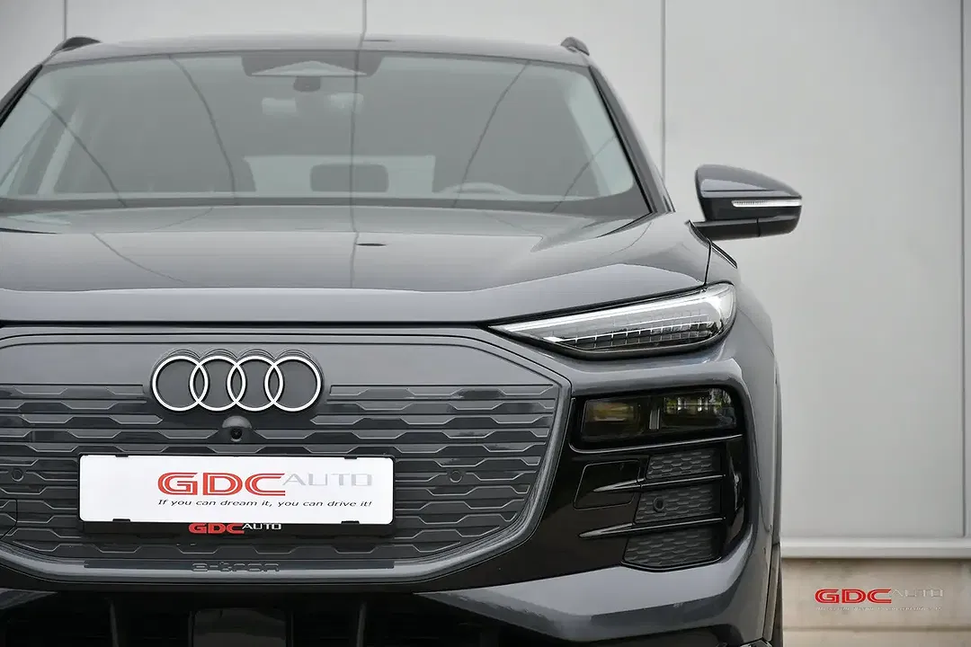 Audi Q6 e-tron - Thumbnail 15