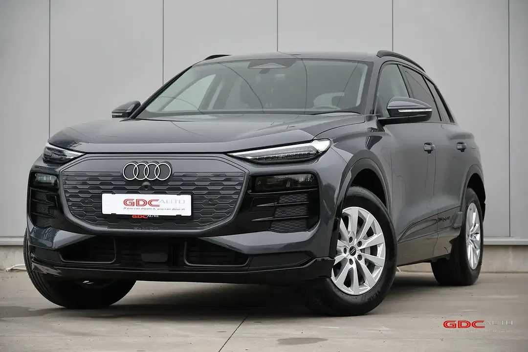 Audi Q6 e-tron - foto 2
