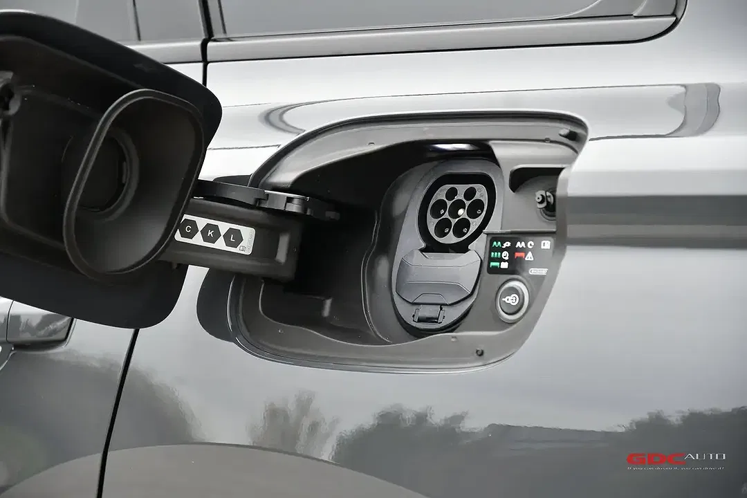 Audi Q6 e-tron - Thumbnail 20