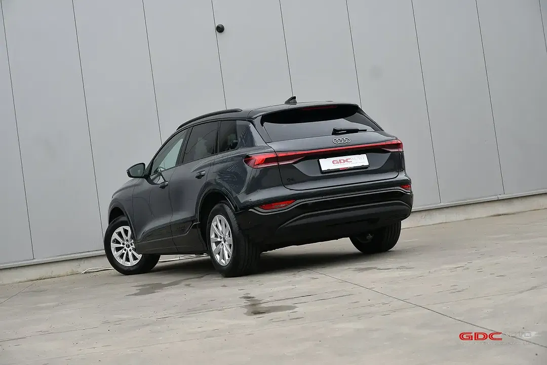 Audi Q6 e-tron - Thumbnail 21