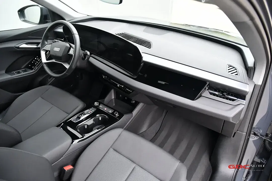 Audi Q6 e-tron - Thumbnail 31