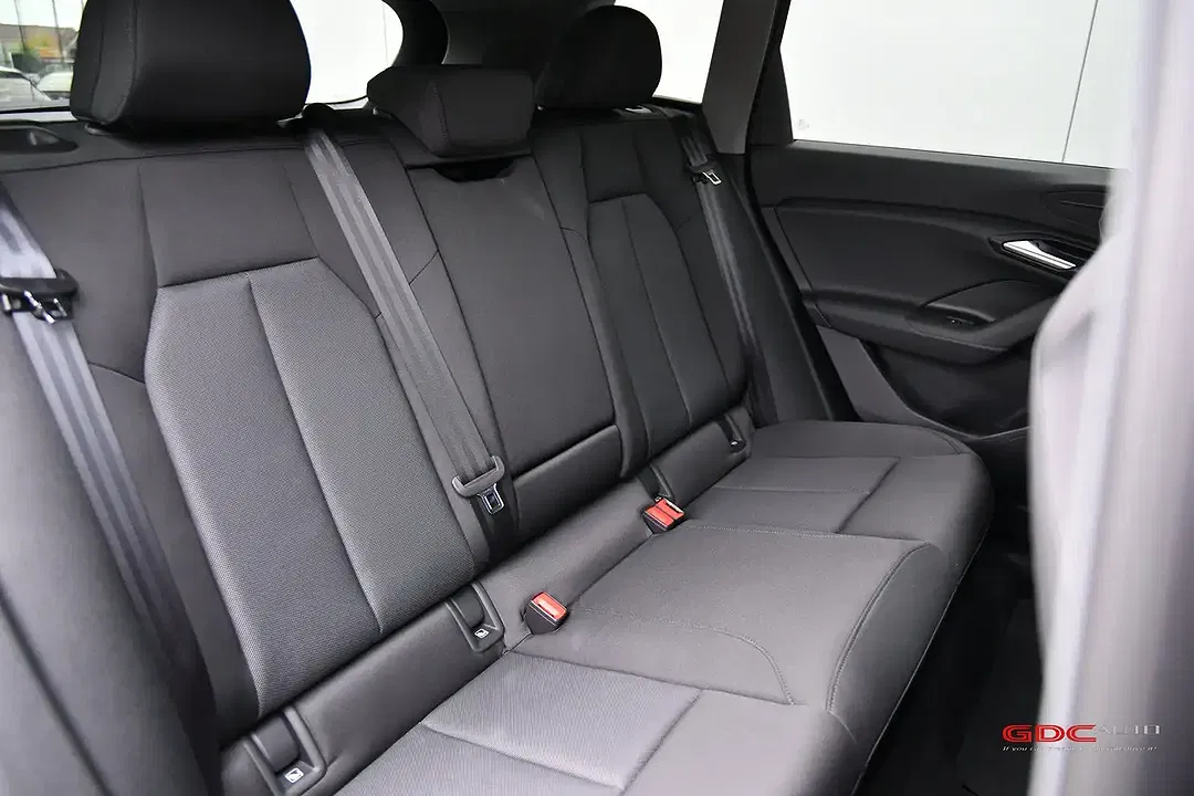 Audi Q6 e-tron - Thumbnail 32