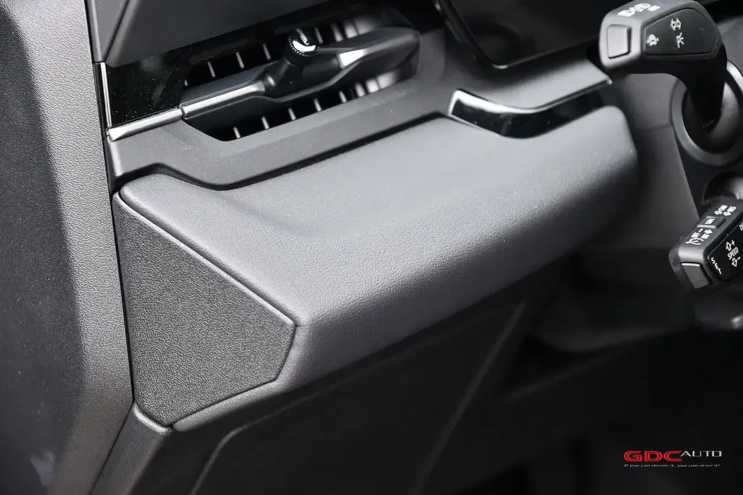 Audi Q6 e-tron - Thumbnail 41