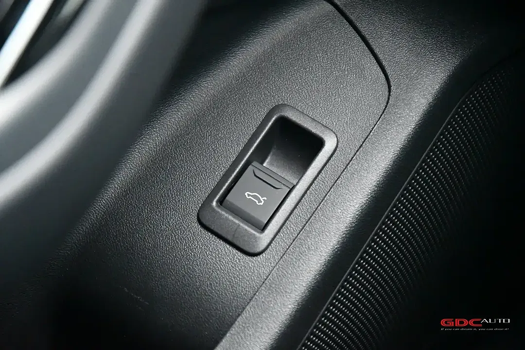 Audi Q6 e-tron - Thumbnail 49