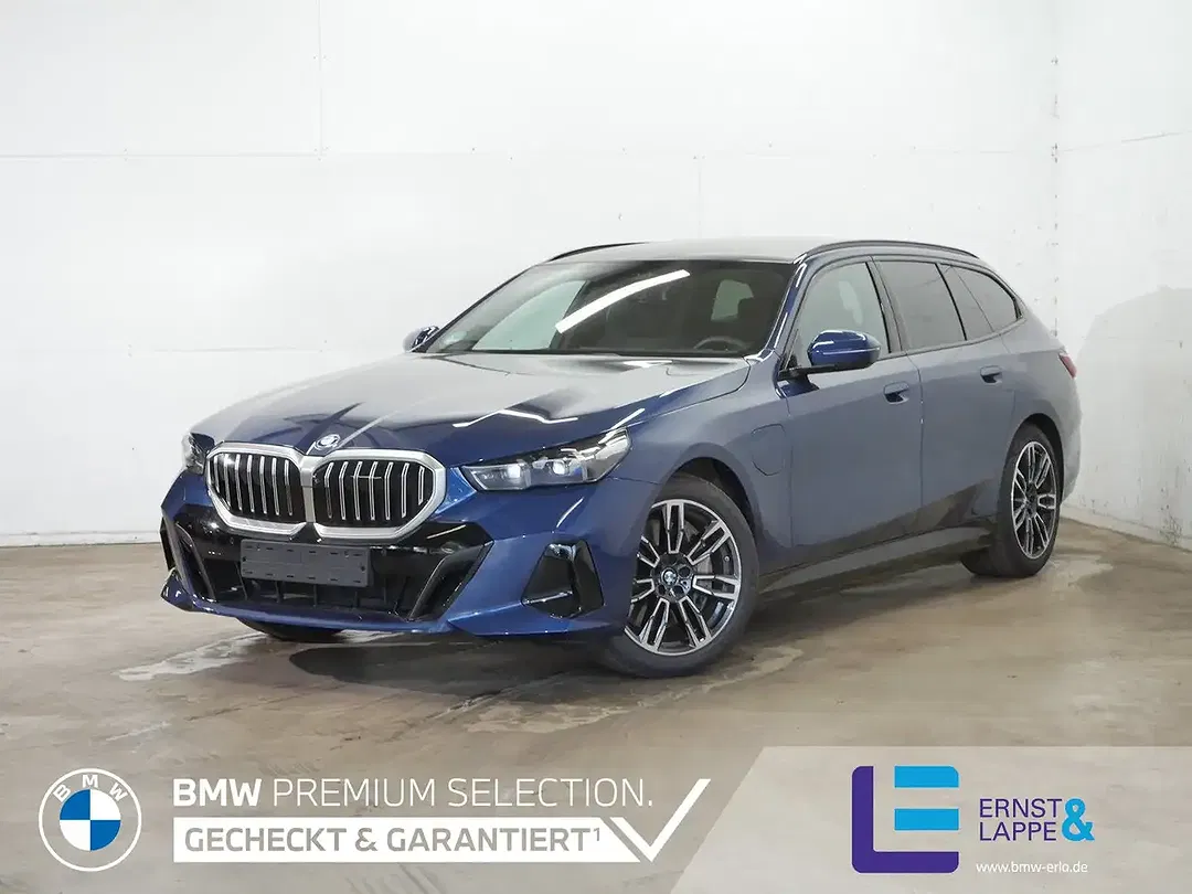 BMW 550 xDrive Touring M Sport - Thumbnail 1