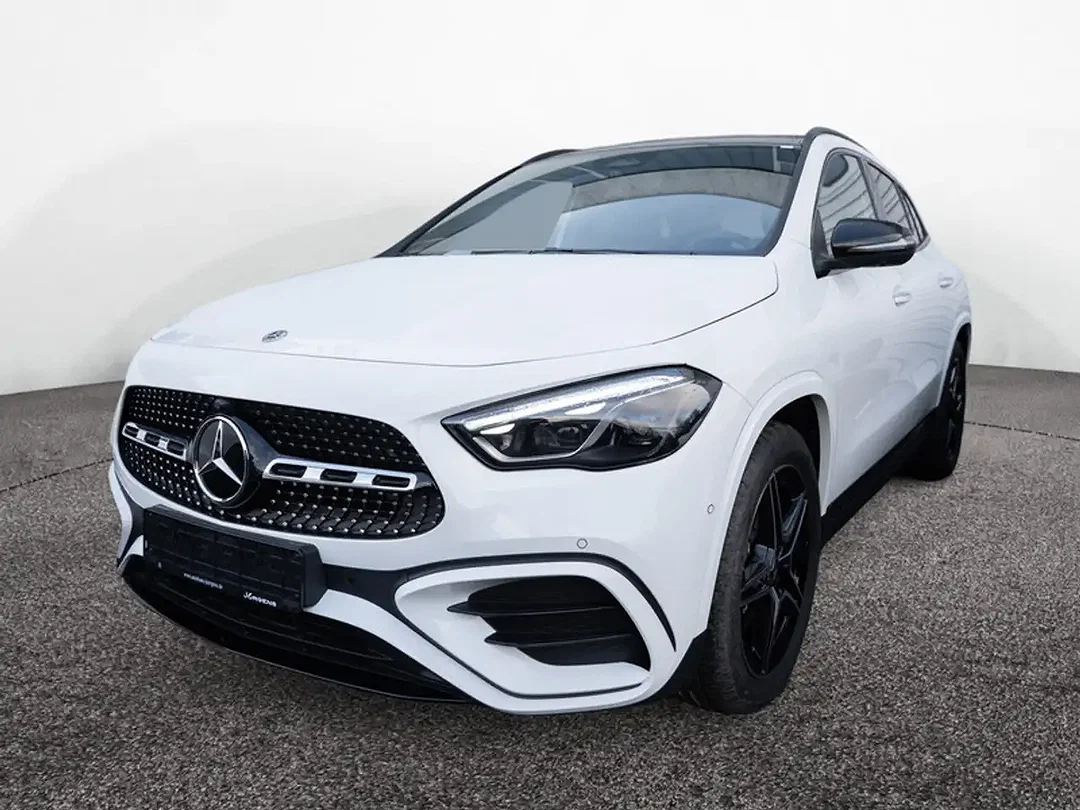 Mercedes-Benz GLA 200 Night - Afbeelding 1