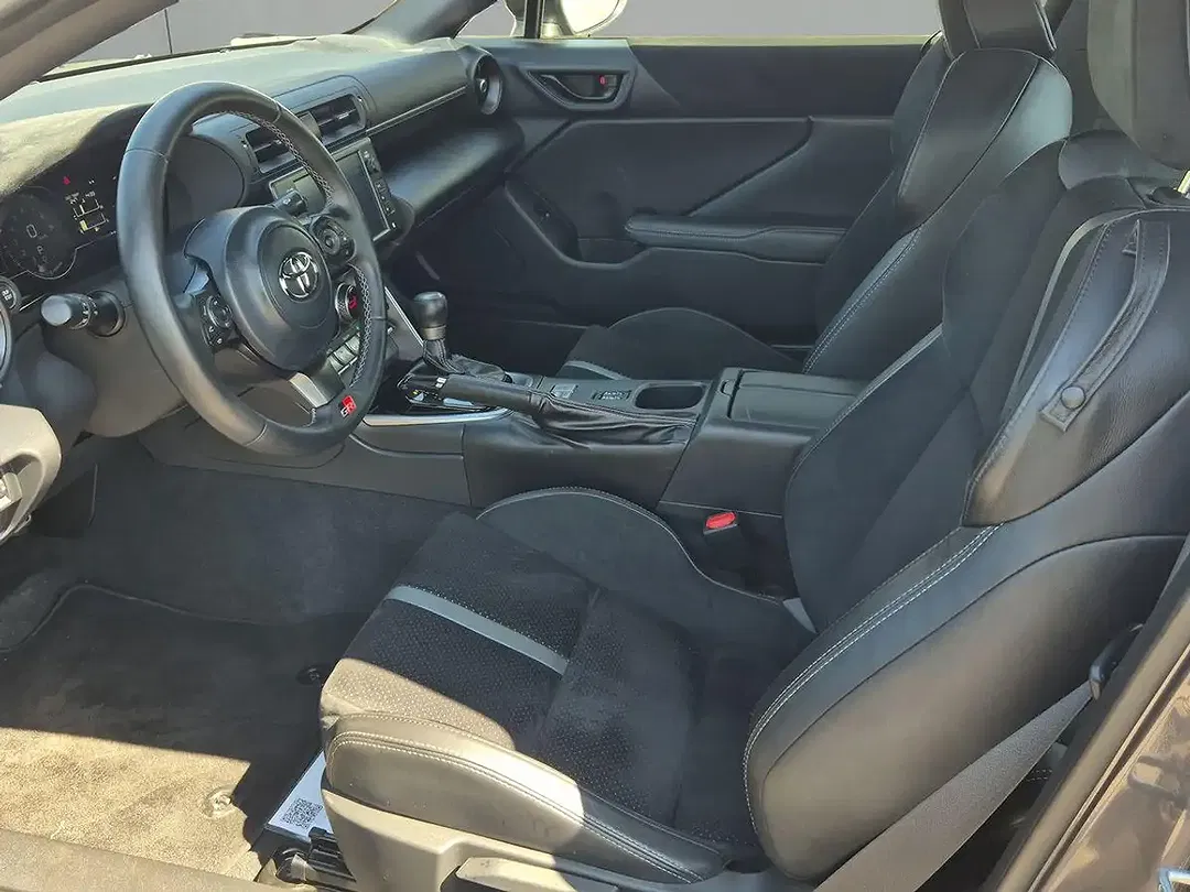 Toyota GR86 2.4 AUT - Thumbnail 10