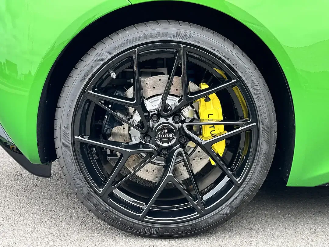 Lotus Emira 2.0 Turbo SE - Thumbnail 21