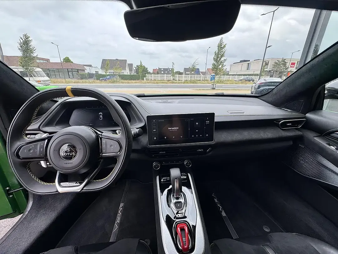 Lotus Emira 2.0 Turbo SE - Thumbnail 30