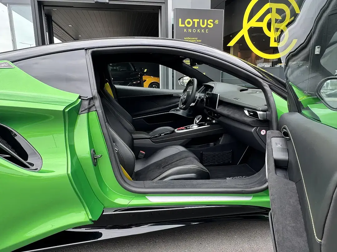Lotus Emira 2.0 Turbo SE - Thumbnail 34