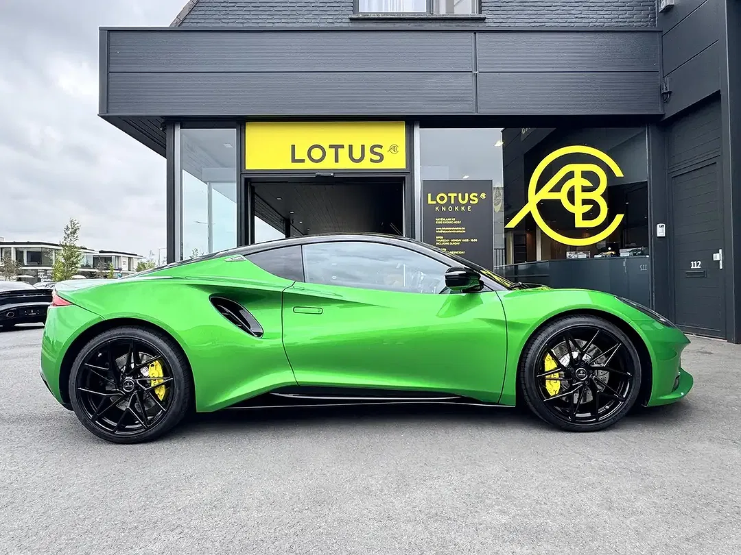Lotus Emira 2.0 Turbo SE - Thumbnail 8