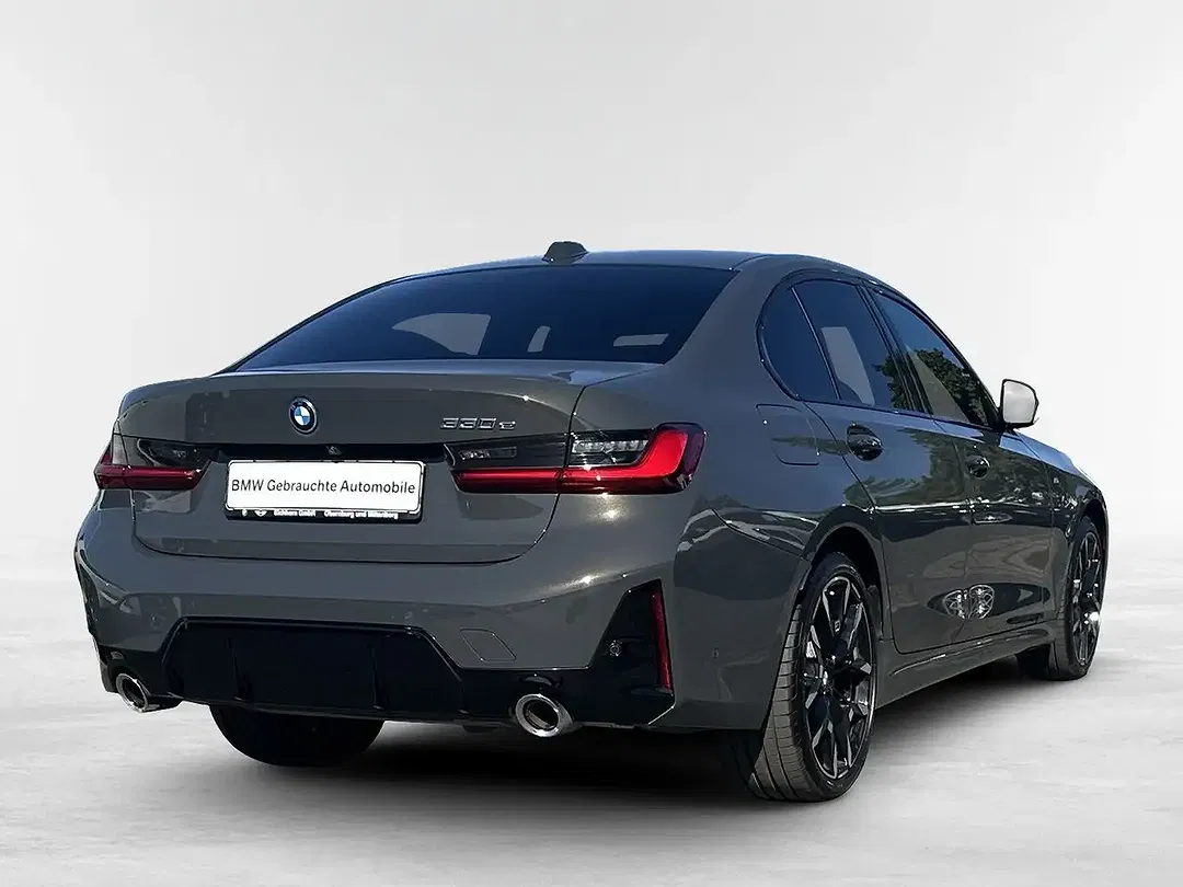 BMW 330 M - Thumbnail 4