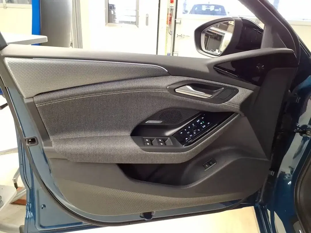 Audi A6 e-tron Matrix LED Avant S line - Thumbnail 5