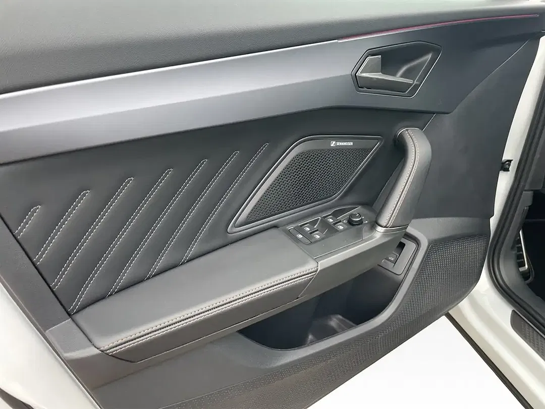 CUPRA Formentor 1.5 eTSI DSG Matrix LED - Thumbnail 13