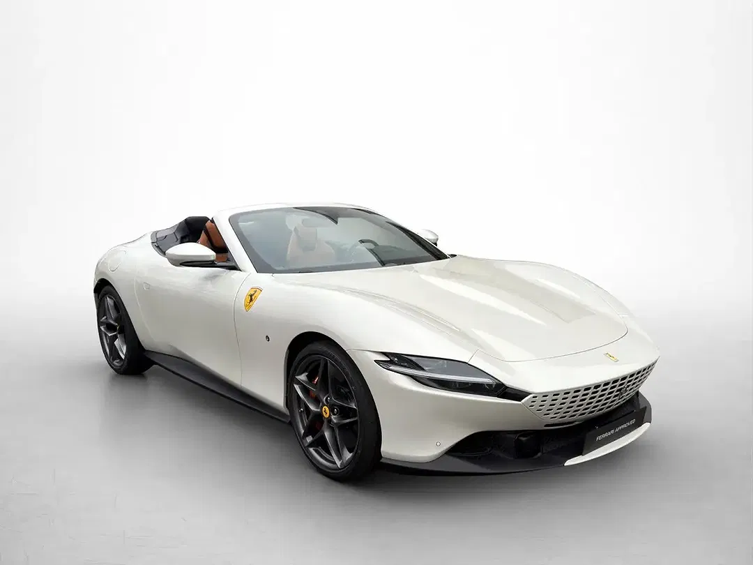 Ferrari Roma Spider - Thumbnail 3