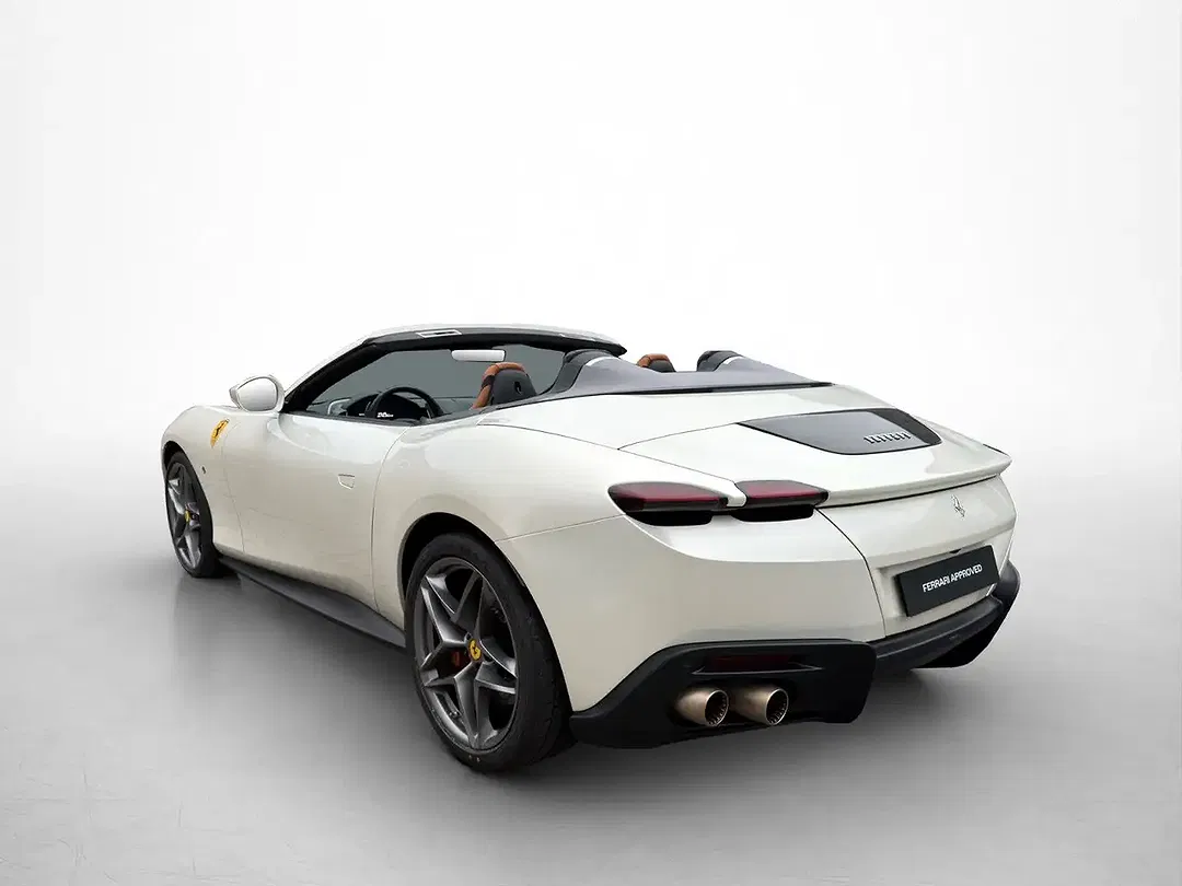 Ferrari Roma Spider - Thumbnail 7