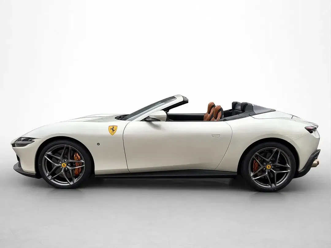 Ferrari Roma Spider - Thumbnail 9