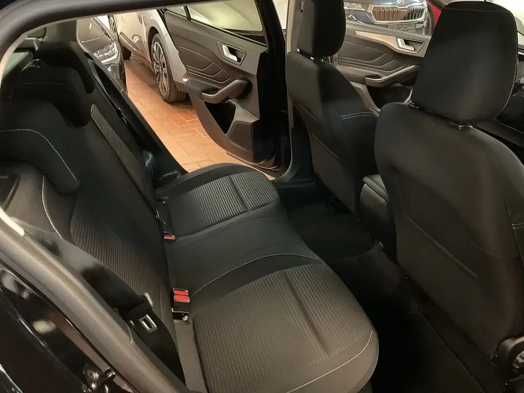 Ford Focus Titanium - Thumbnail 15